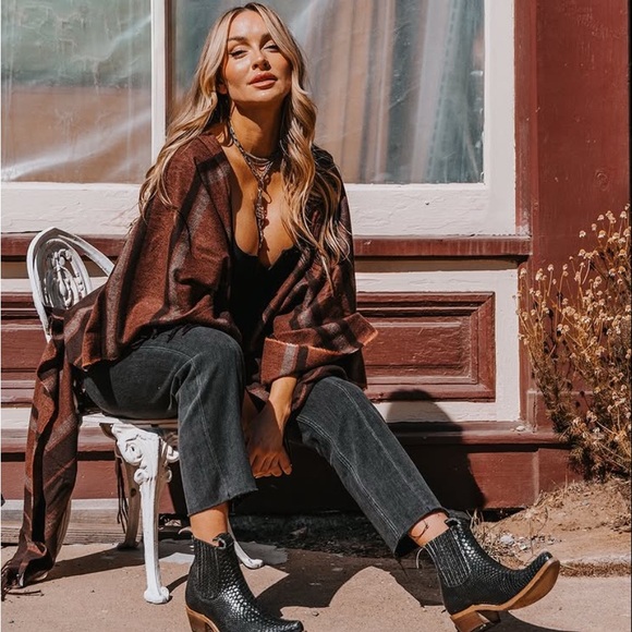 Freebird Black Textured Ankle Booties - Picture 2 of 6